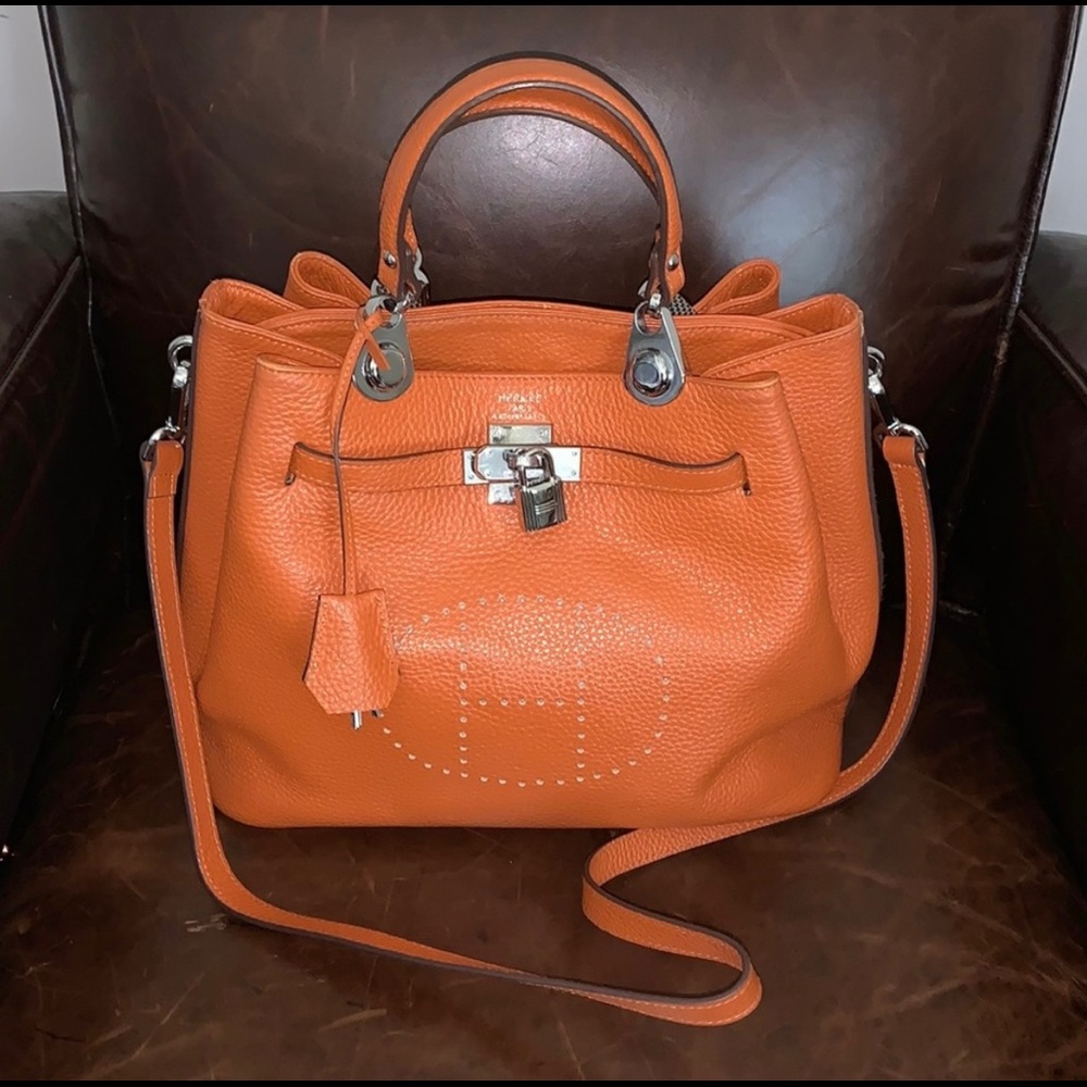 Leather tote